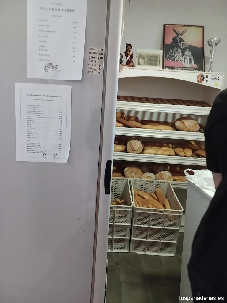 Panadería-Bollería Luís y Alfonso Carrión