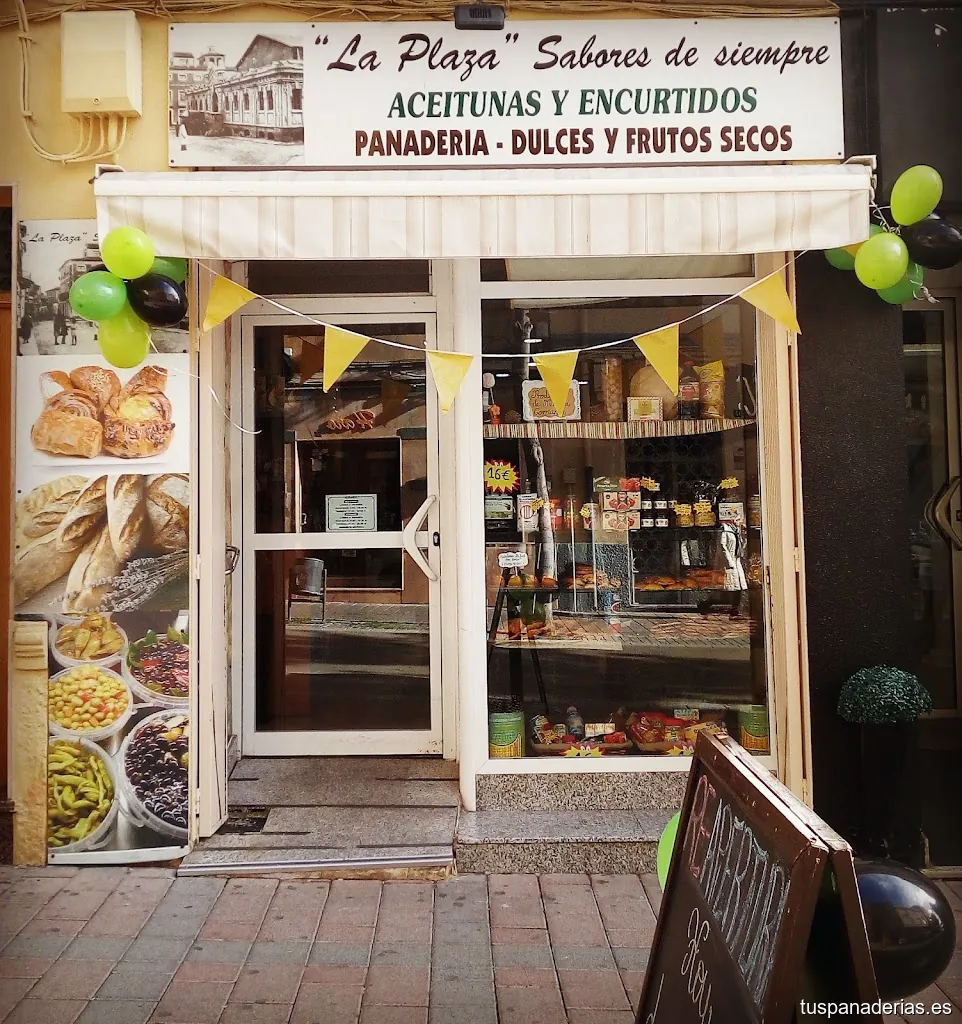 Aceitunas y Frutos Secos La Plaza - Sabores de siempre