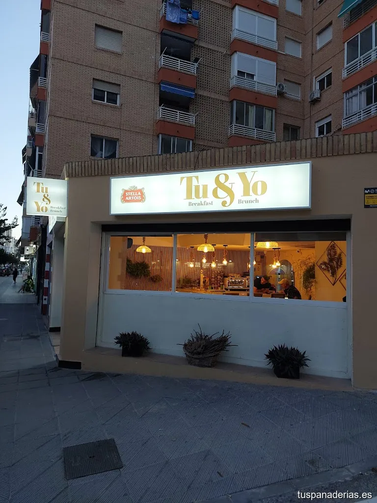 Tu & Yo - Breakfast & Brunch