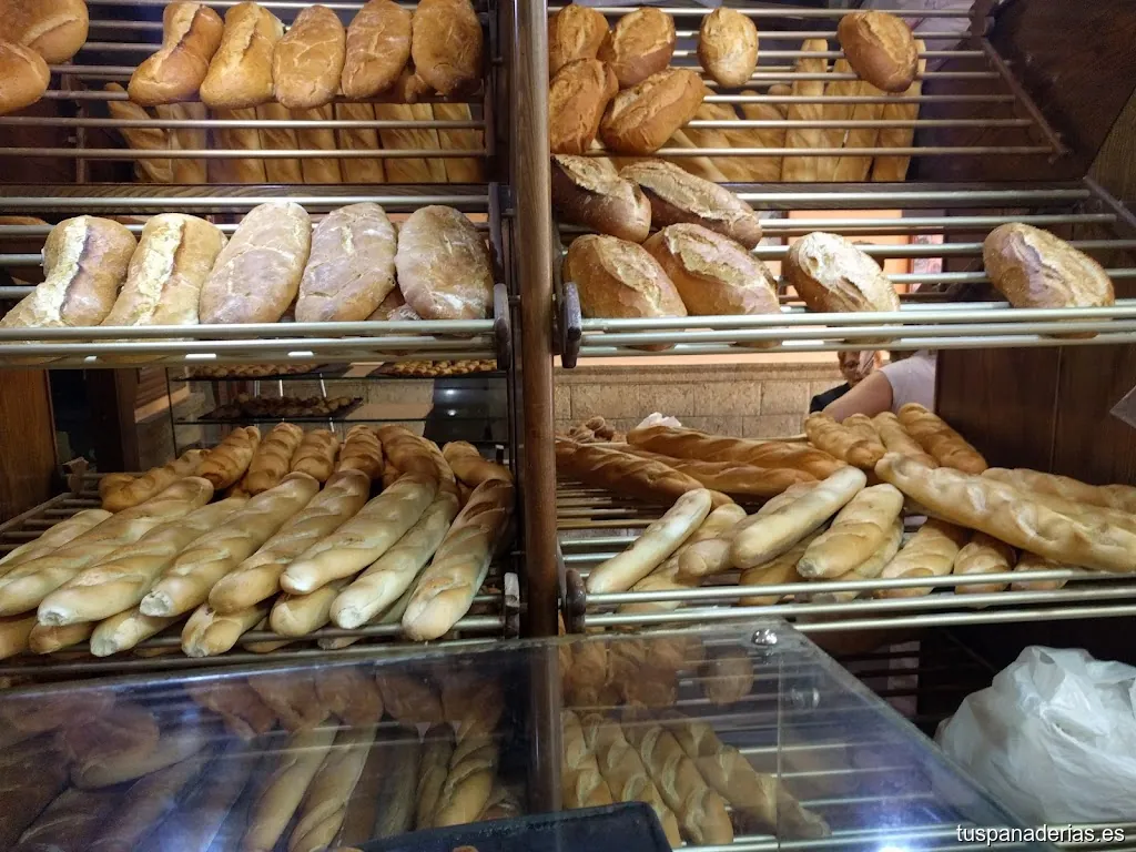 HORNO, BOLLERÍA LA TORRE