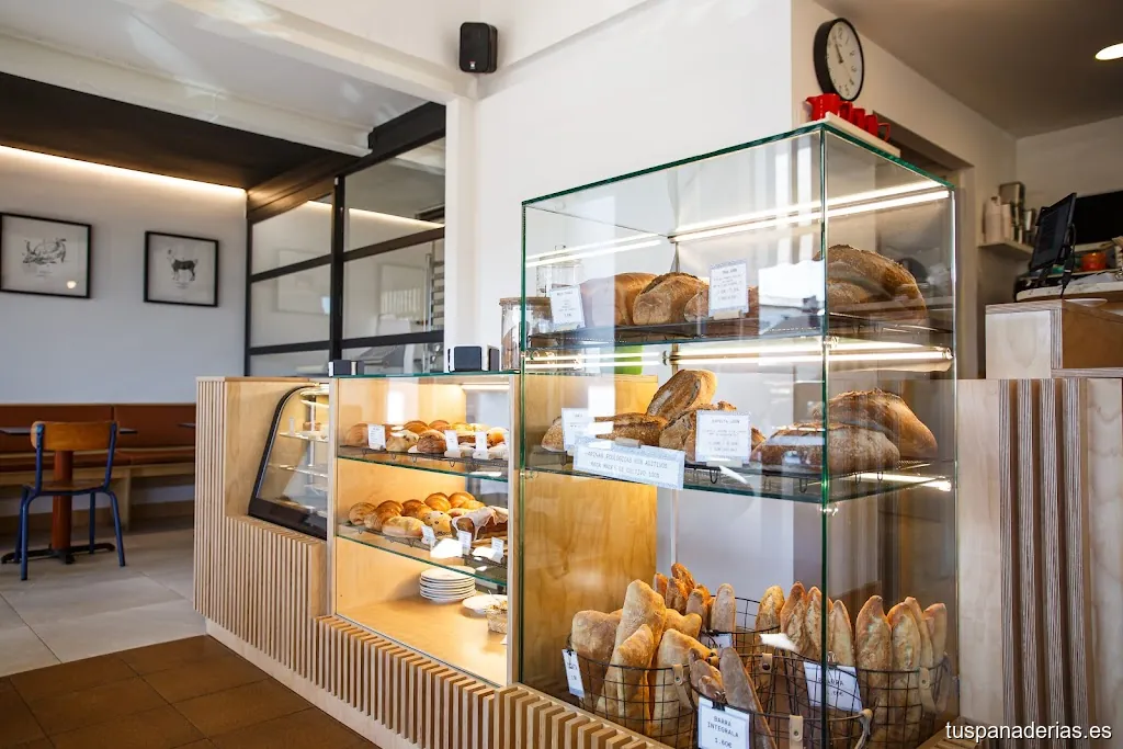 Garua panadería artesana y cafetería