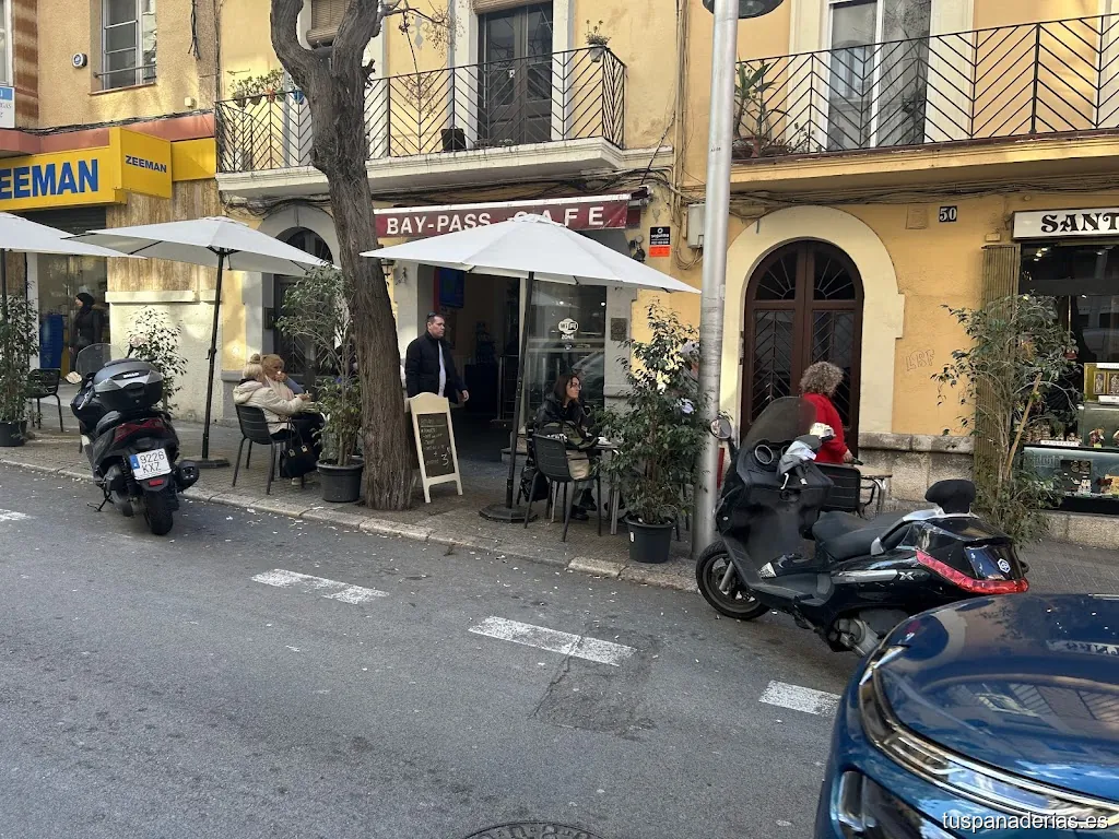 BAY-PASS CAFÈ