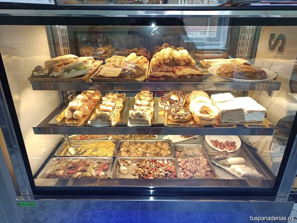 Flamingo Coffee by Mary's