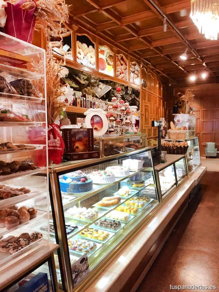 Panadería y Pastelería "Casa Capote"