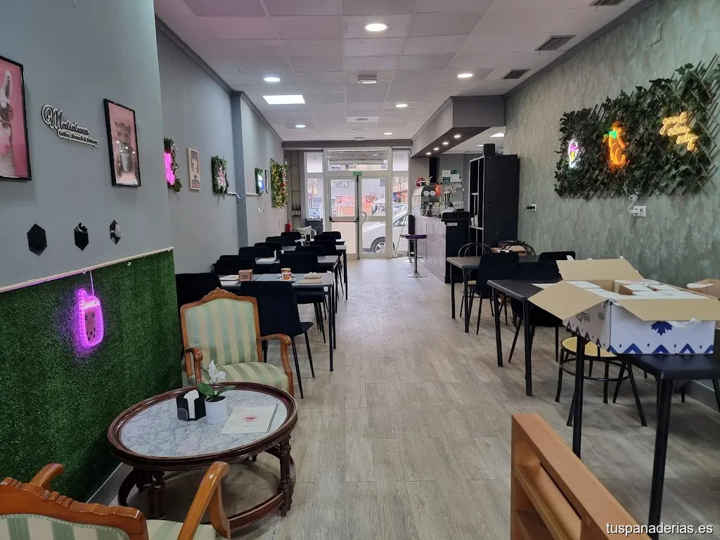 Medialuna Coffee&Bakery