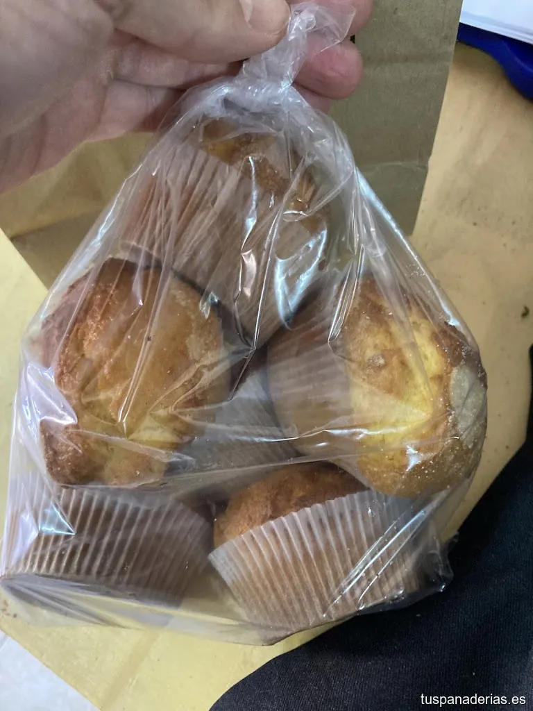 Reposteria Artesana Elena Magdalena