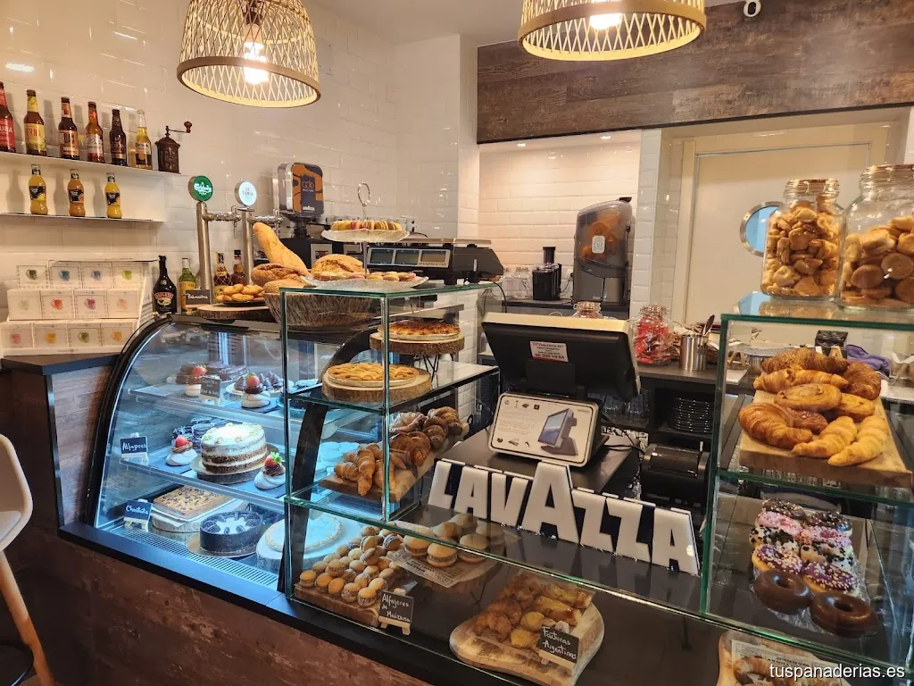 LA FOLIE DOUCE Brunch & Cakes