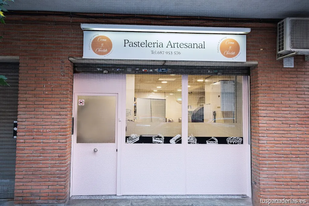 Crema & Chocolate by Stata