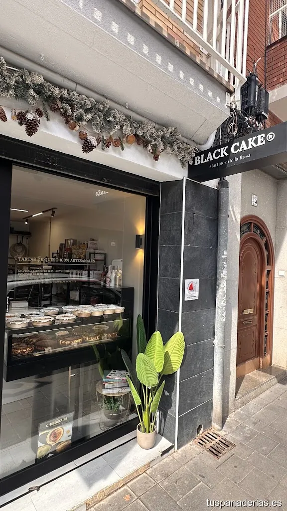 Black Cake ® Martinez de la Rosa