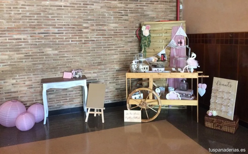 Panadería, Horno y Dulces Pericás