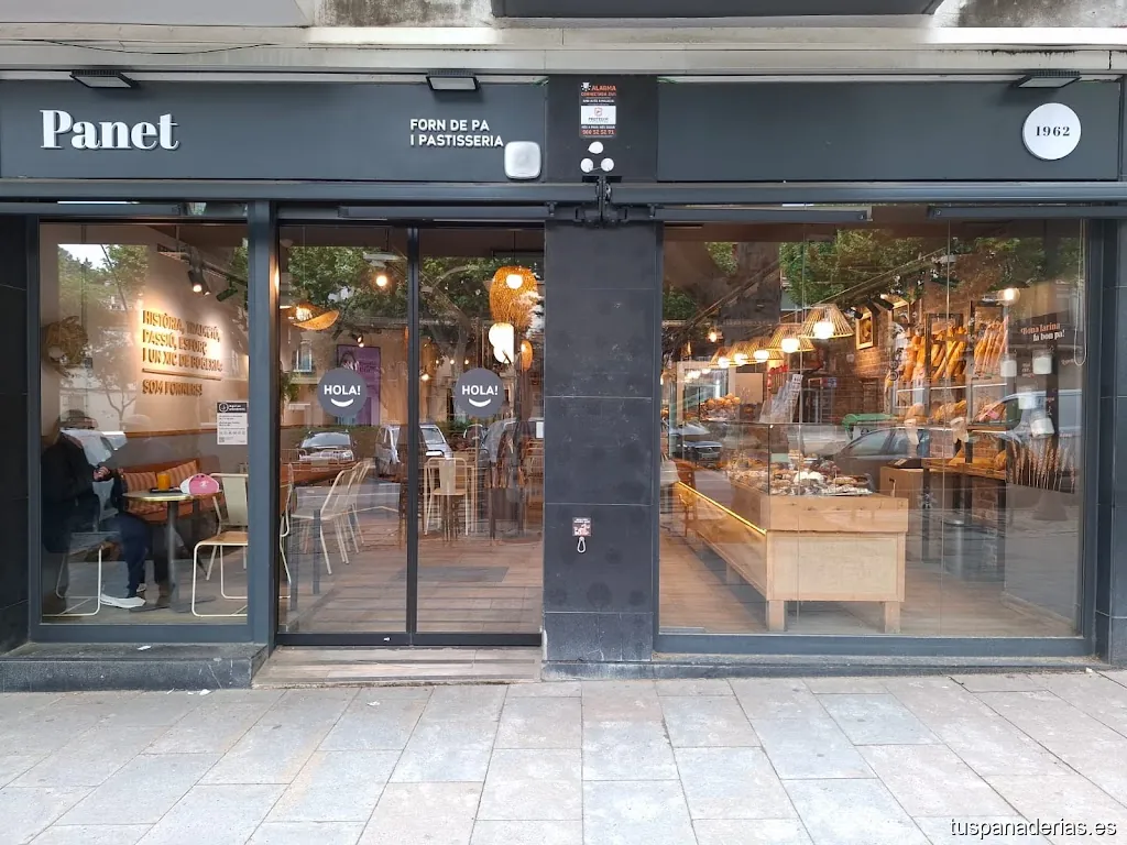 Panet Arenys - Forn de Pa, Pastisseria i Cafeteria