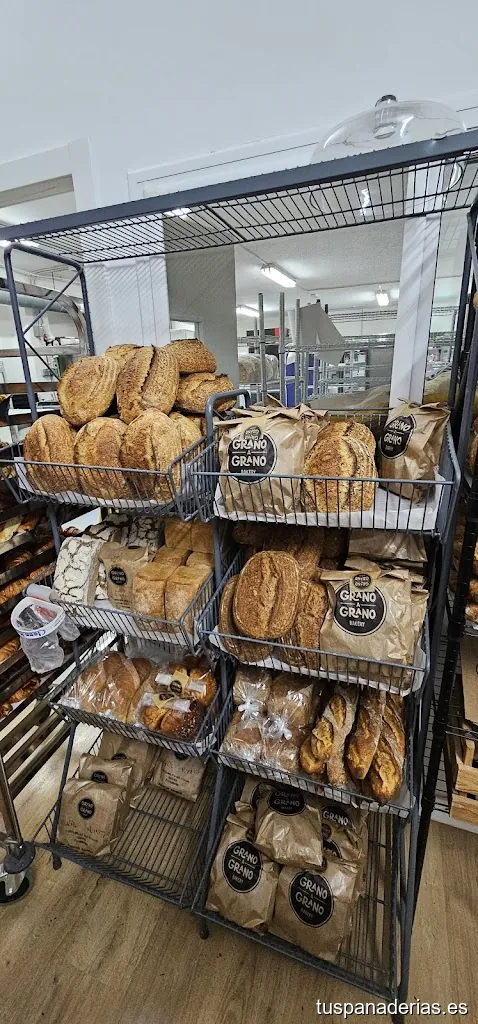 Grano a Grano Bakery
