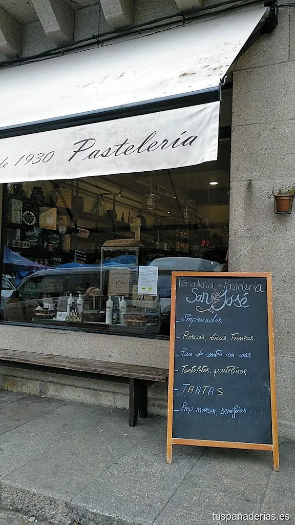 Panadería Pastelería San José