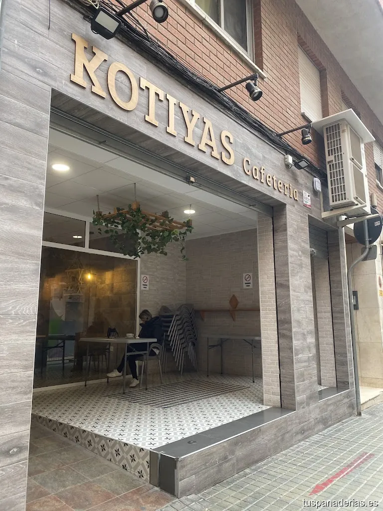 Cafetería KOTIYAS