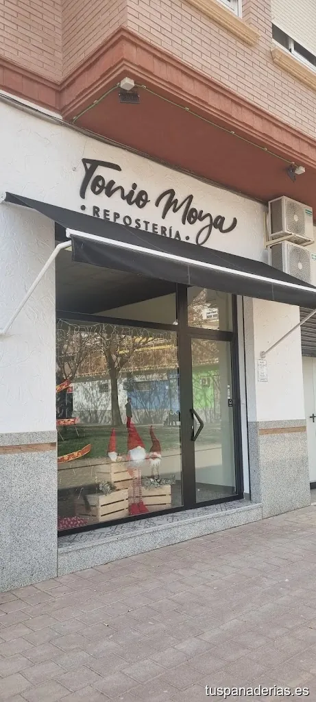 Tonio Moya Repostería