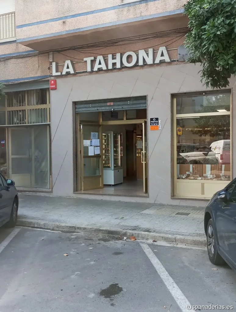 Pan y Dulces La Tahona