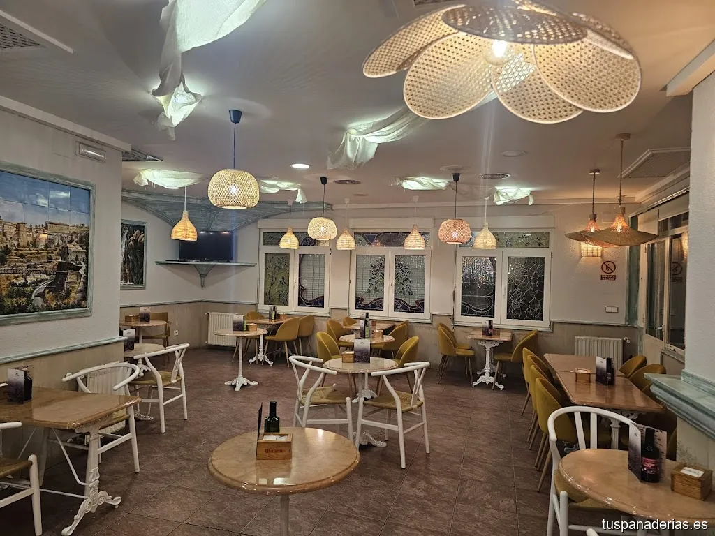 Salón de Té Carralero Panadería - Cafetería