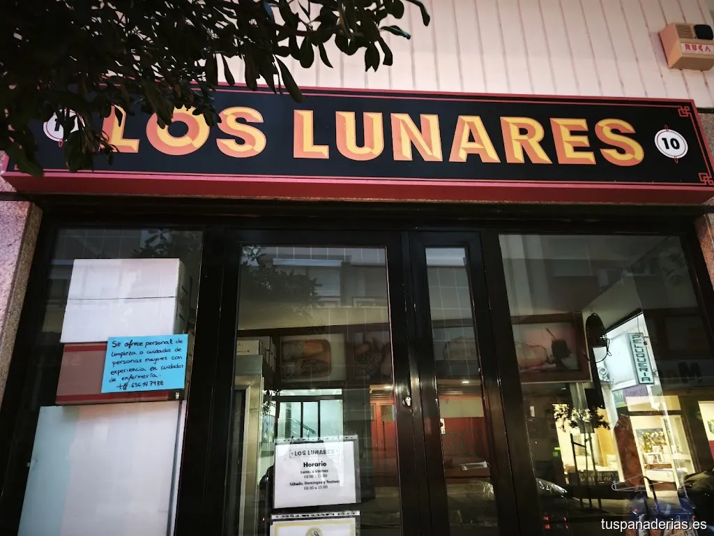 Los Lunares