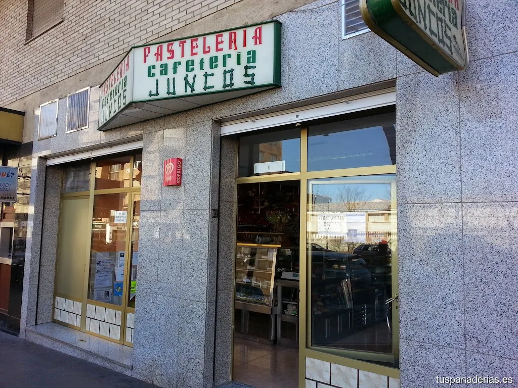 Pastelería - Cafetería Los Juncos