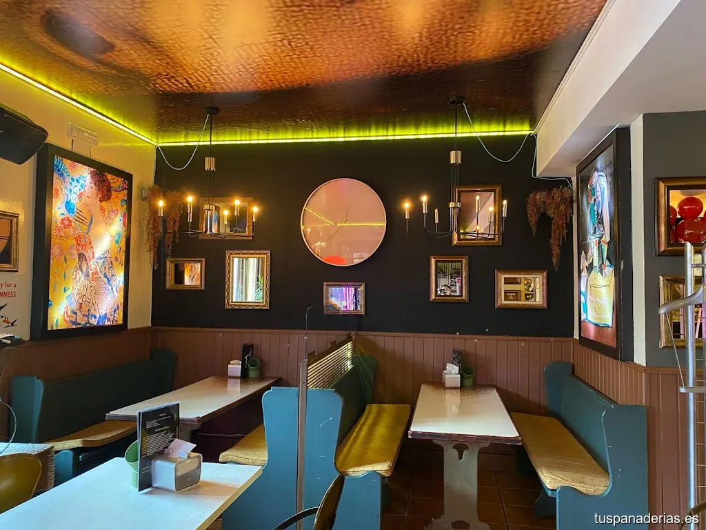 Restaurante Cafetería Al Karika