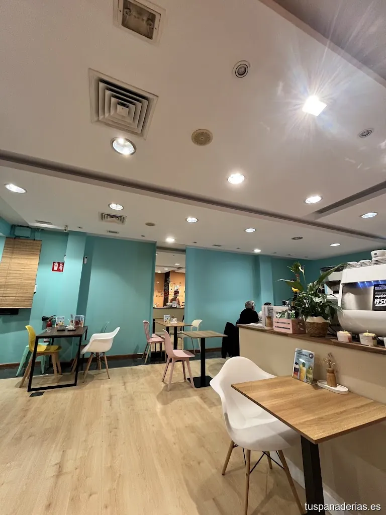 Bloom Bakery & Coffee