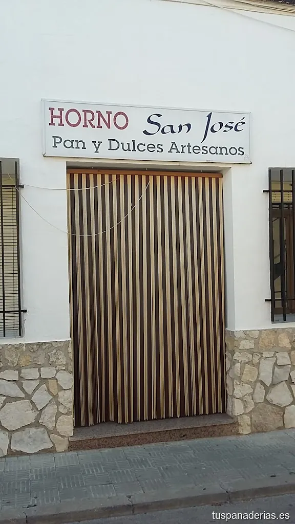 HORNO San José. Pan y Dulces Artesanos.