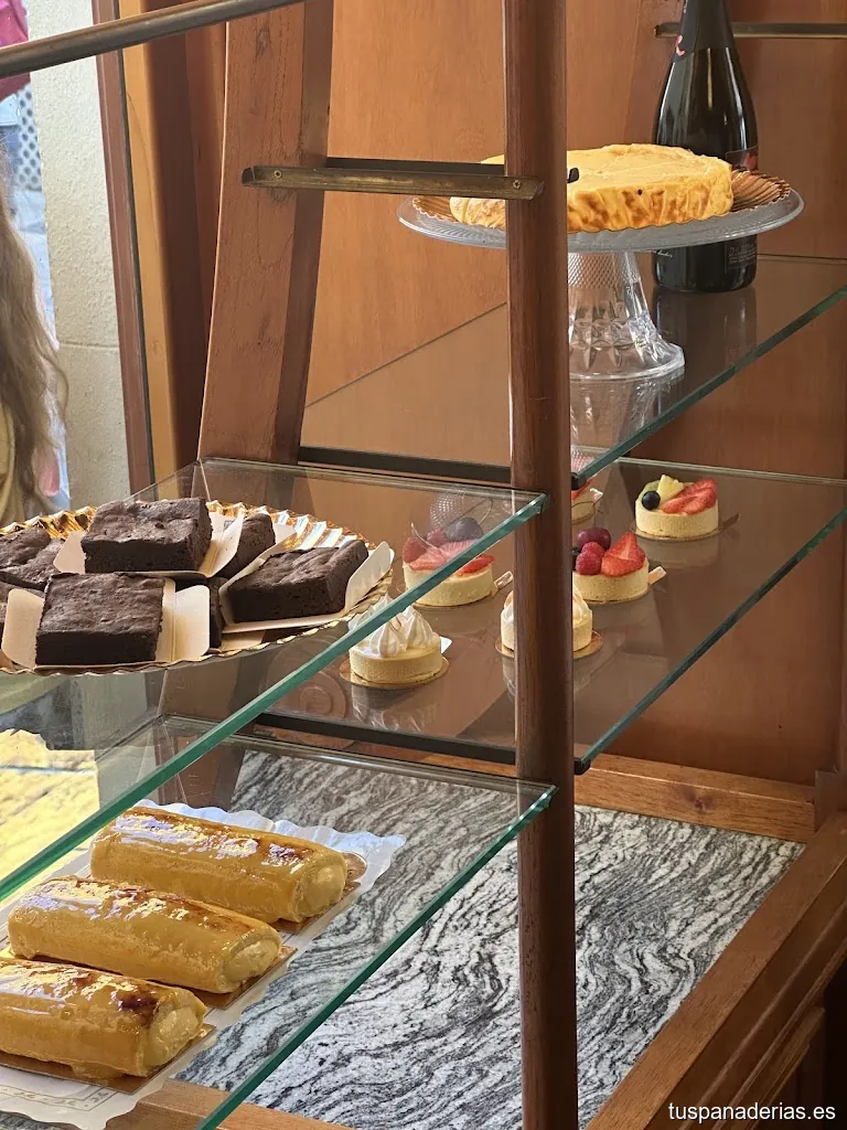 Pastisseria - Ca la Sire