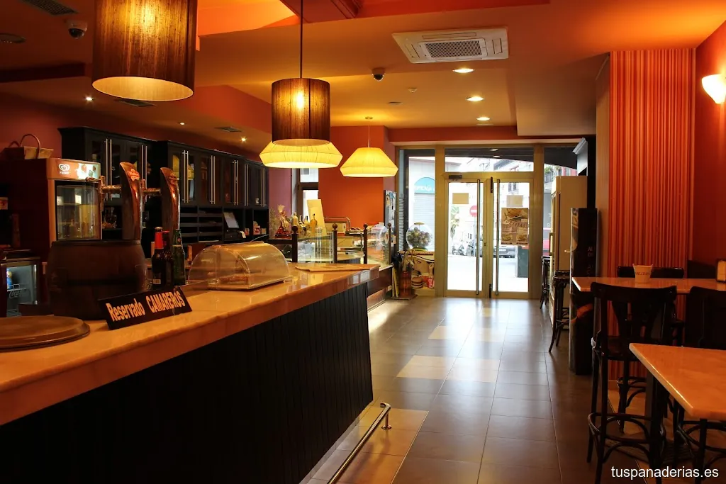 Pastelería Cafetería Anduriña