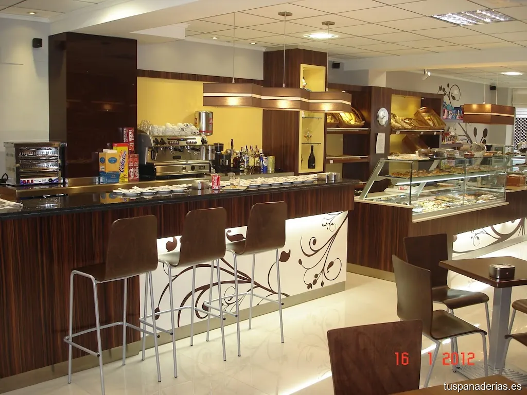 Forn i Pastisseria C. Esteller