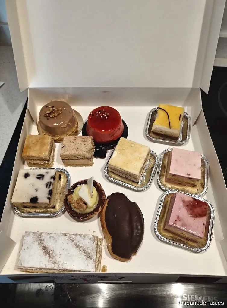 Amarena Foz - Despacho Ribadeo