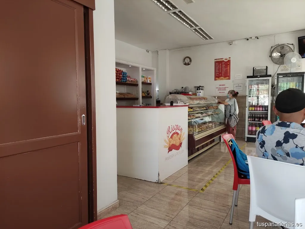 Ricopan Panadería & Pastelería