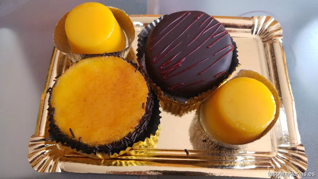 Pastelería Bombonería Genís