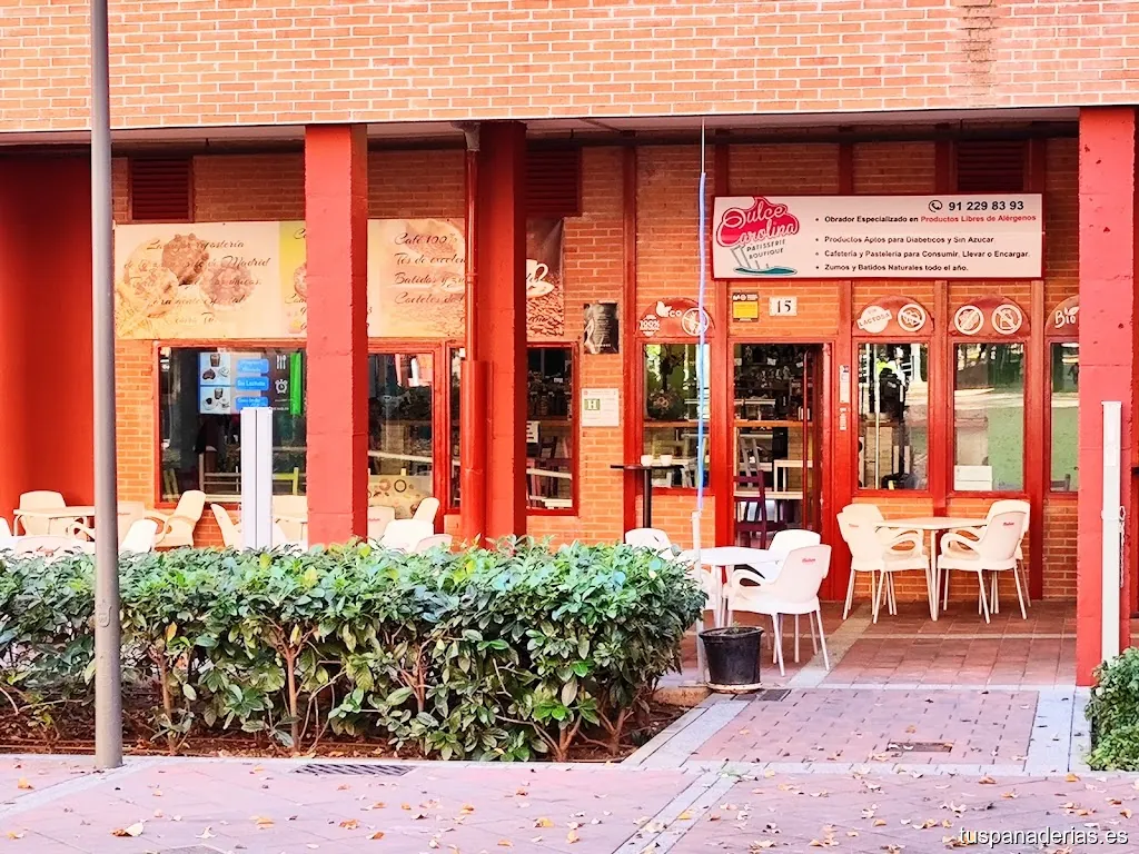 Cafetería y Pastelería Dulce Carolina. Sin Gluten, Sin Azúcar, Sin Lactosa, Sin Leche, Sin F. Secos. Apto para todos.
