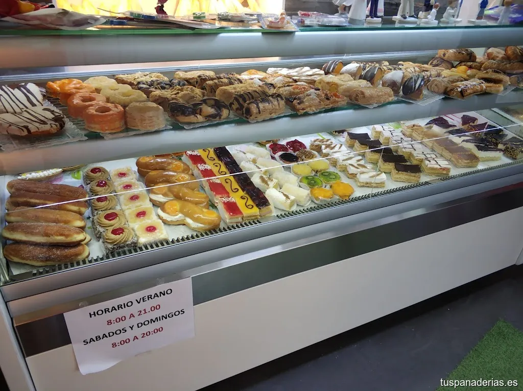 Pasteleria La Esencia S.L