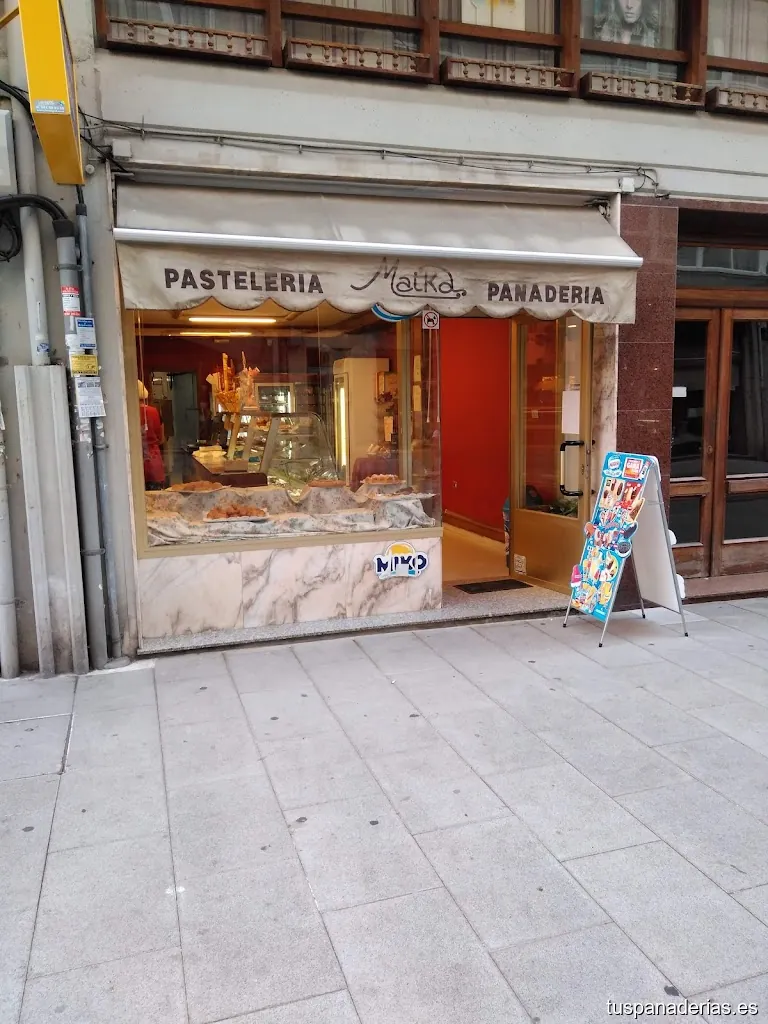 Maika ~ Pastelería & Panadería (Sada)