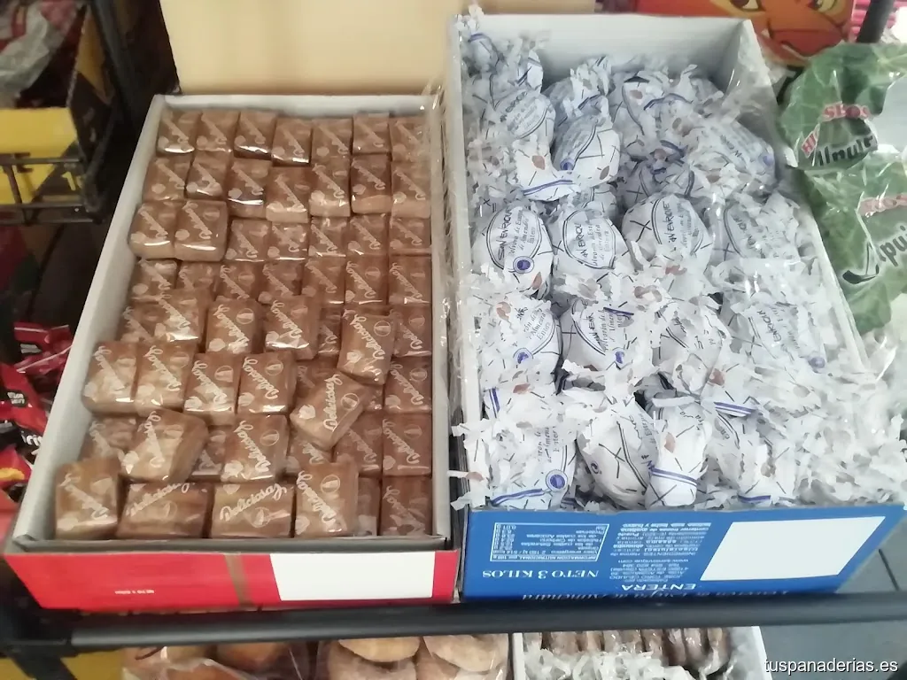 PANADERIA Y ALIMENTACION LA CORREDERA