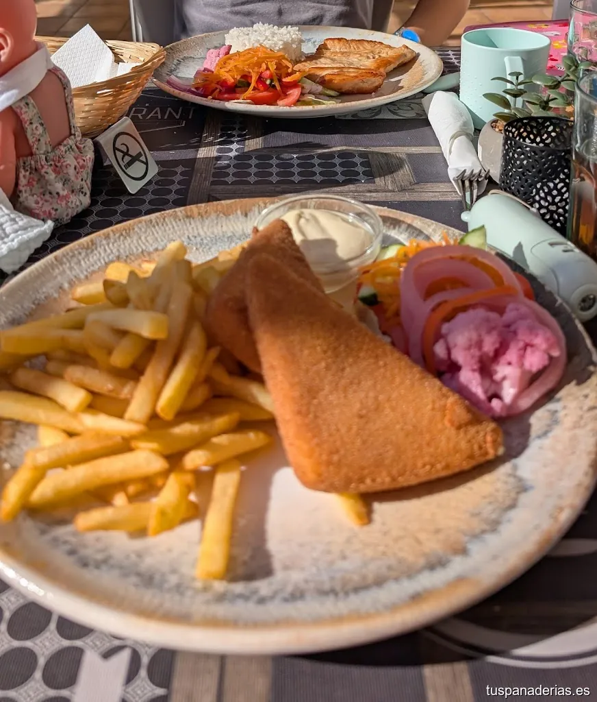 Aloma Café Restaurante