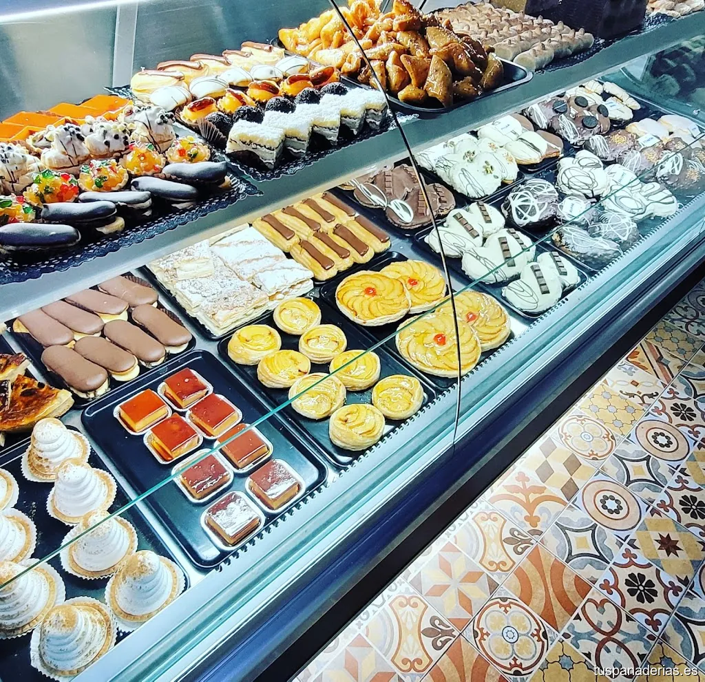 ARTE Y PAN PANADERIA PASTELERIA