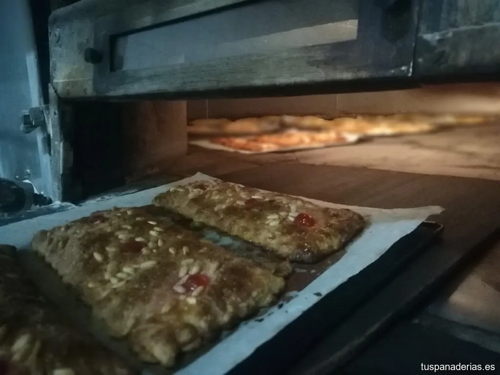 Forn de Pa i Pastisseria Pla & El Gusto es Nuestro