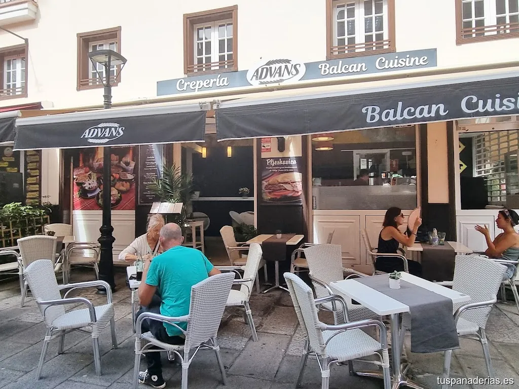 Advans Crepería y Balkan Cuisine