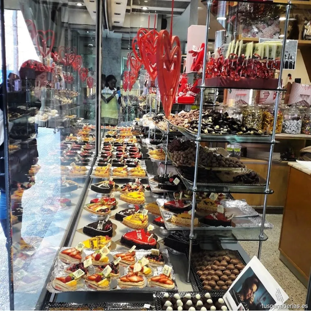 Pastelería Reverter