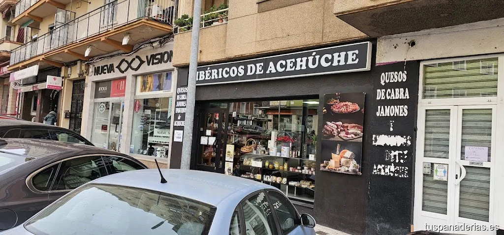 PRODUCTOS EXTREMEÑOS EN CÁCERES LOS IBÉRICOS DE ACEHÚCHE