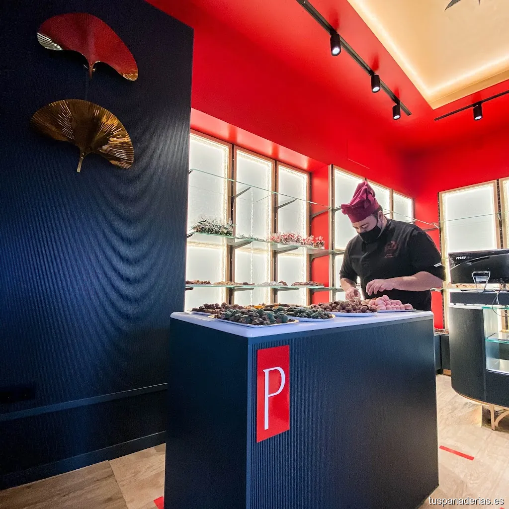 Palacios Pastelería Bombonería