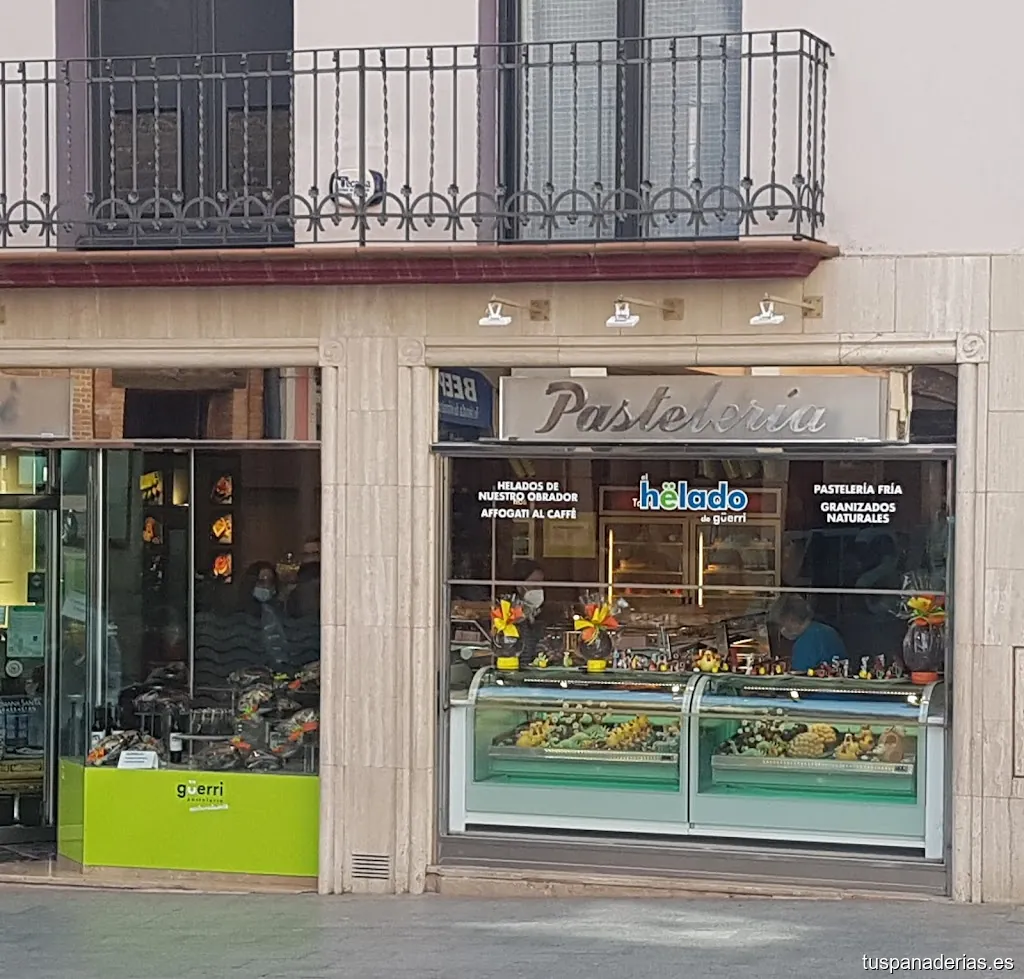 Heladería , Pastelería y Cafetería Güerri
