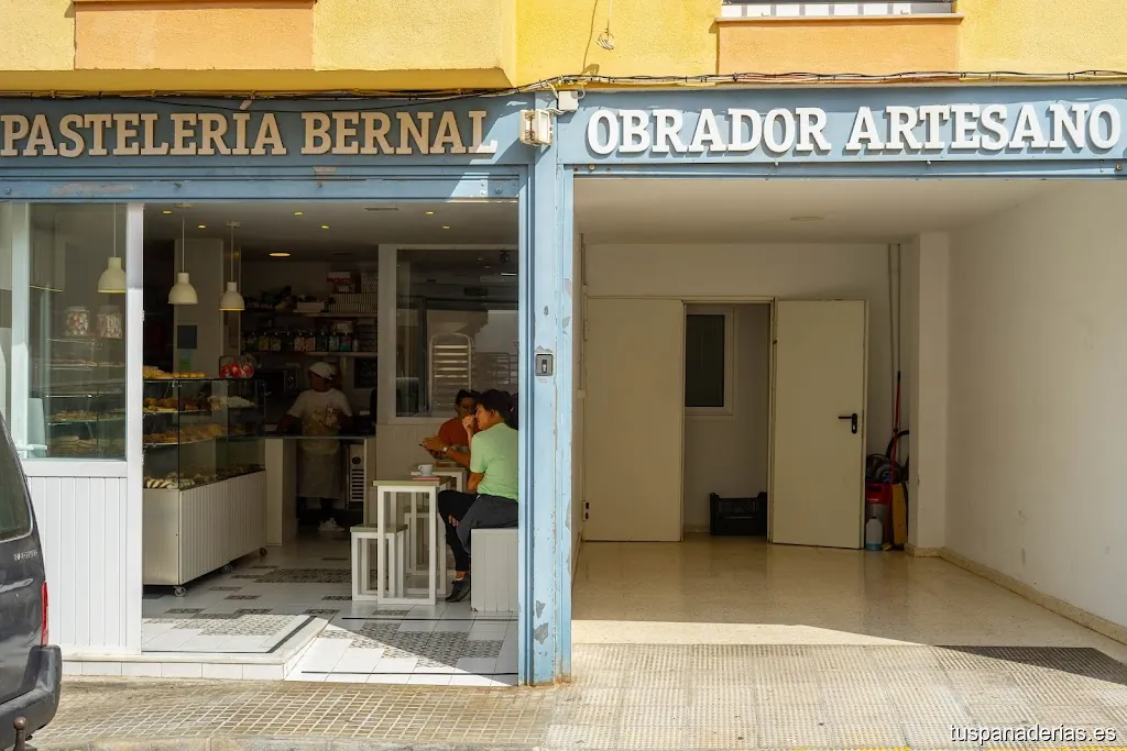 Pastelería Bernal