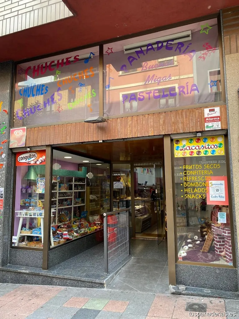 Pan, pasteles y chuches Buenas Migas | Santurtzi