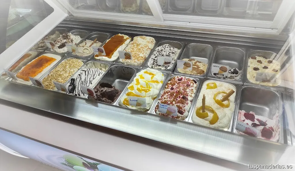 Pastelería Heladería Cafetería Entreolivos