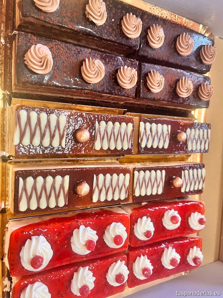 Panadería y Pastelería Kendra