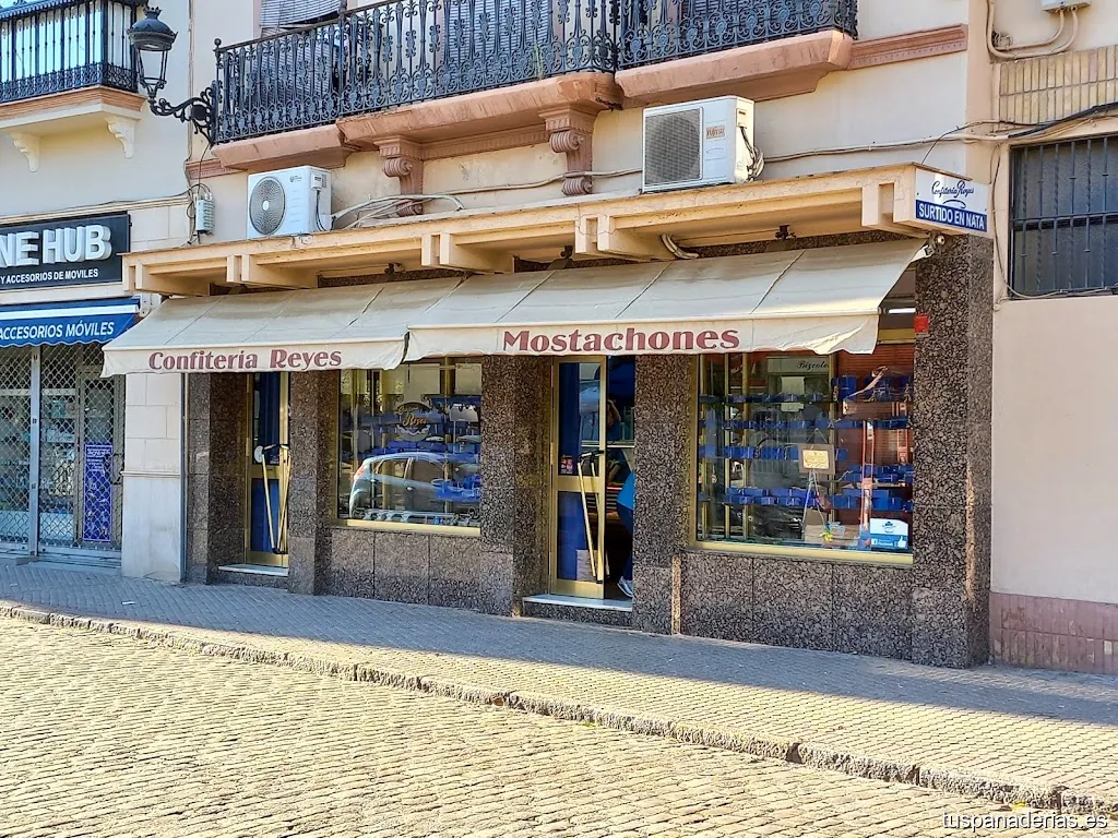 Pastelería Y Confitería Reyes