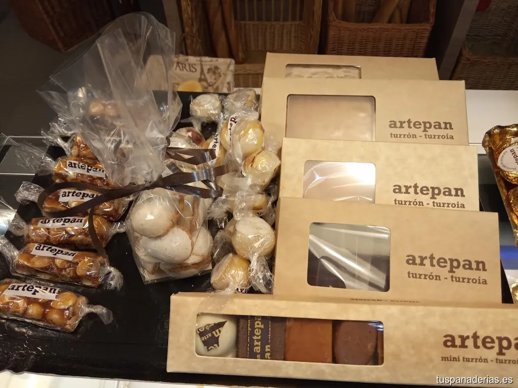 Labetxo Panadería - Pastelería